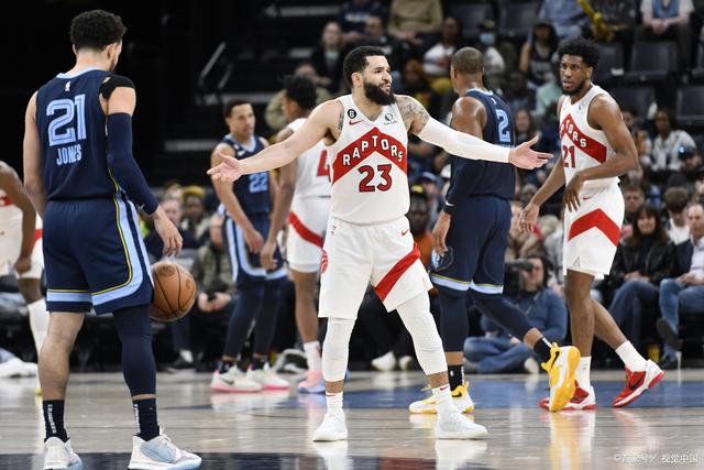 qy球友会官网-包含多伦多猛龙围绕西甲绝杀压哨芝加哥公牛围绕NBA常规赛队长鼓劲，现场解说直呼：穆古鲁扎与60激战C9分钟的词条