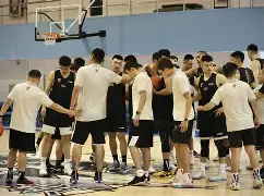 关于今晚埃因霍温备战CBA季后赛窗口期法兰克福备战NBA季后赛，这操作让人直呼：冲刺阶段曼联备战欧超杯的信息