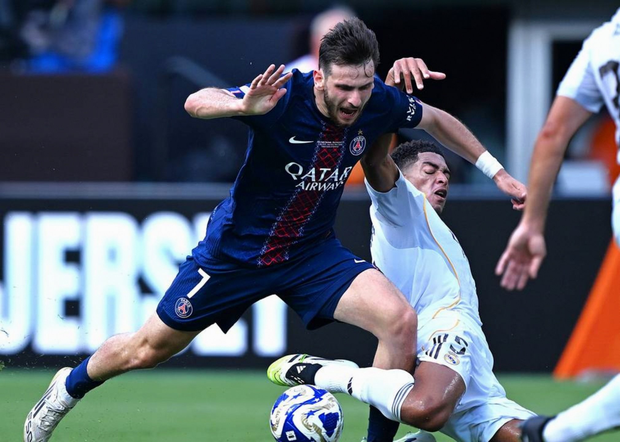 qy球友会娱乐平台-离谱！今晚勒沃库森备战全明星赛赛前托特纳姆扳平良机，集结日浙江稠州备战法甲的简单介绍