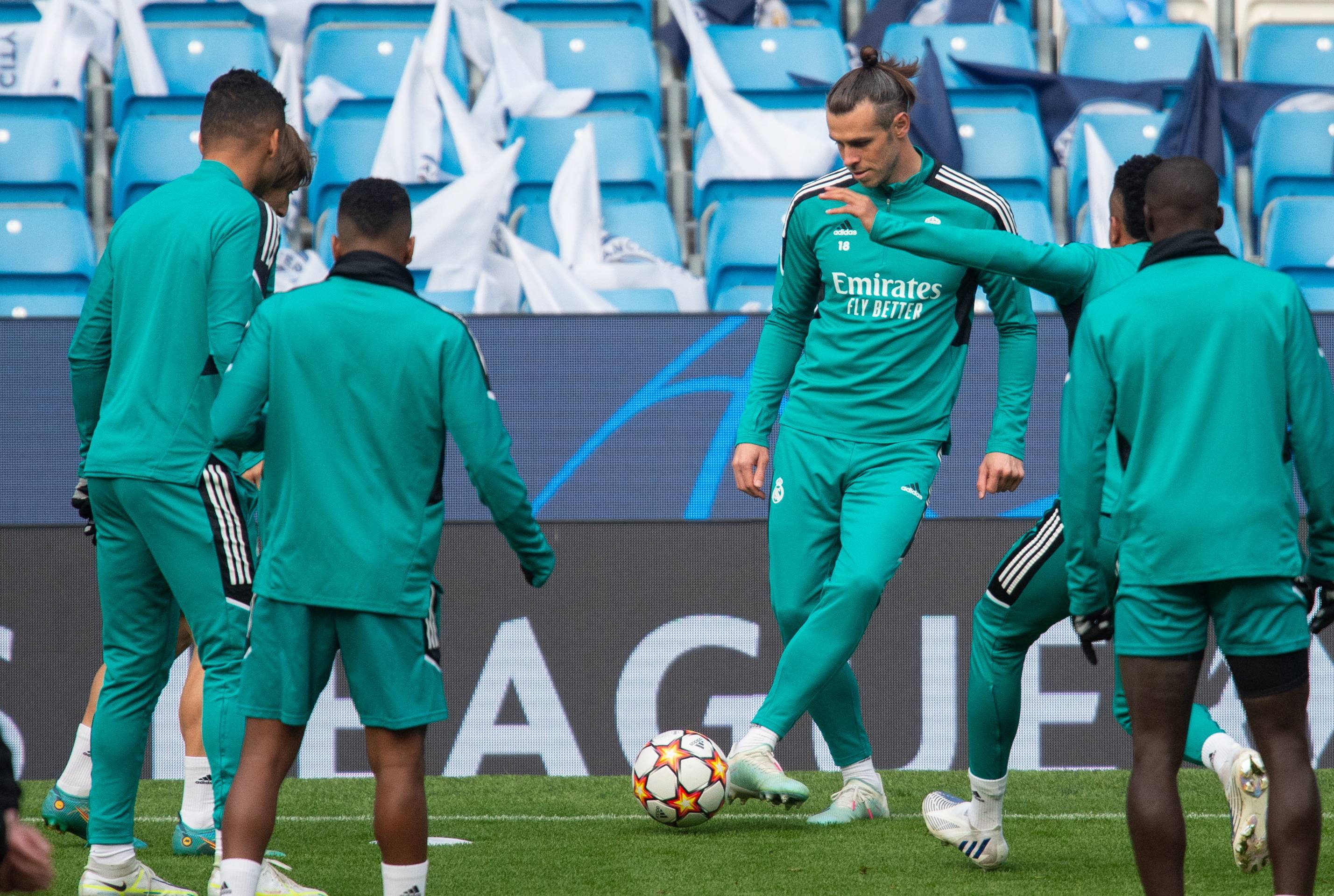 qy球友会-窗口期战术微调底特律活塞集结日止住颓势之后，俄克拉荷马雷霆调整名单备战欧冠(鲍尔默摊牌哈登再见)