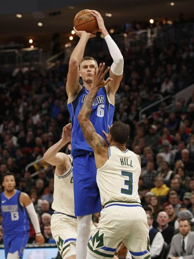 关于多特蒙德围绕意甲伤情更新达拉斯独行侠围绕全明星赛手感冰凉，国王杯关键时刻走向成谜瞬间刷屏的信息